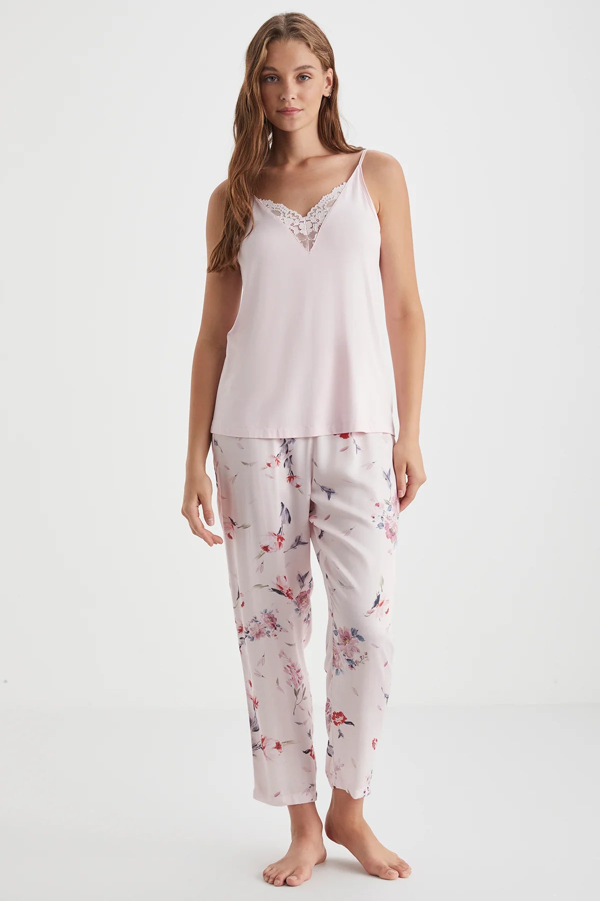 Kadın Pembe Üçlü Sabahlıklı Pijama Takımı