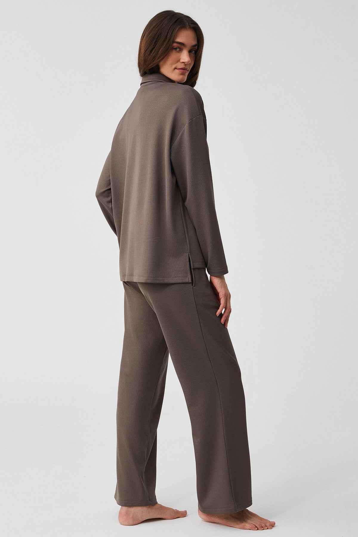 Kahverengi Pola Yaka Pijama Set