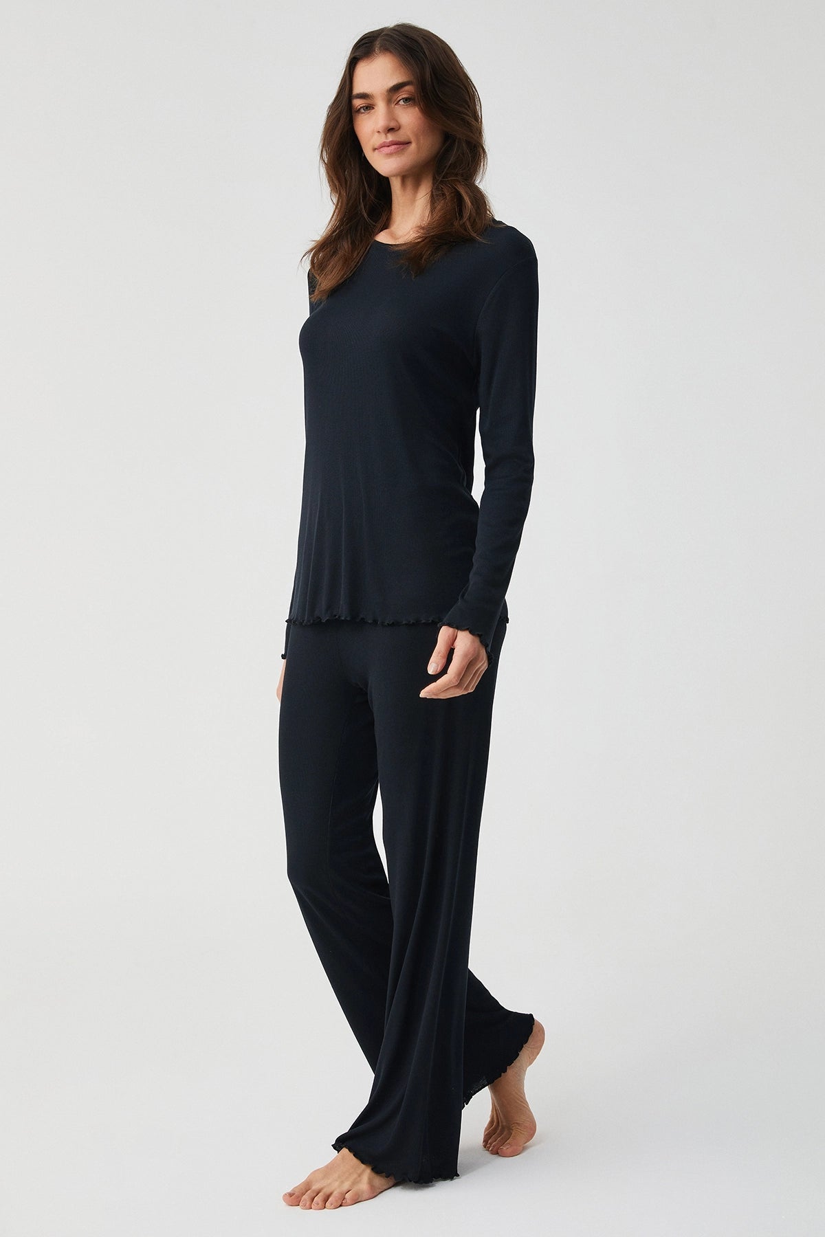 Yumuşak Dokulu Siyah Uzun Kollu Pijama Takımı