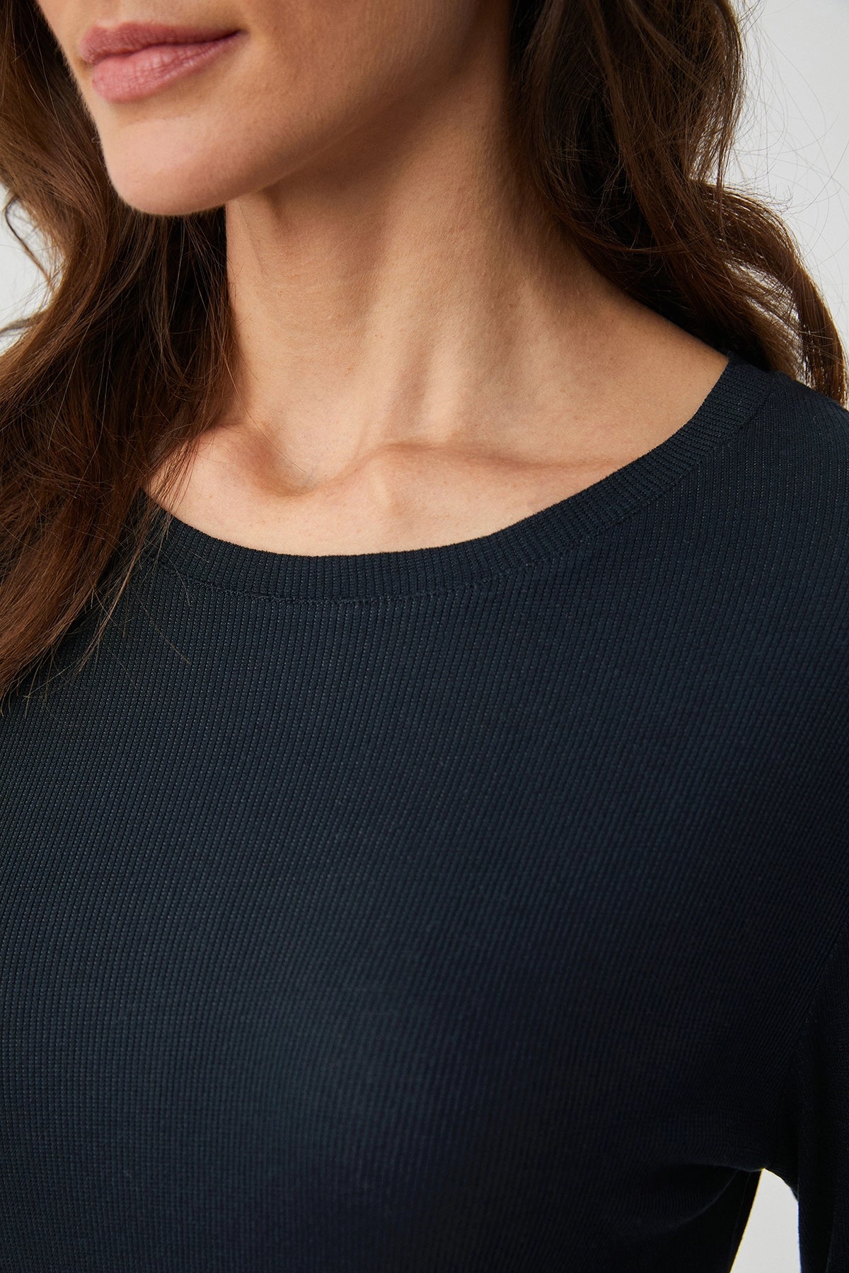 Yumuşak Dokulu Siyah Uzun Kollu Pijama Takımı