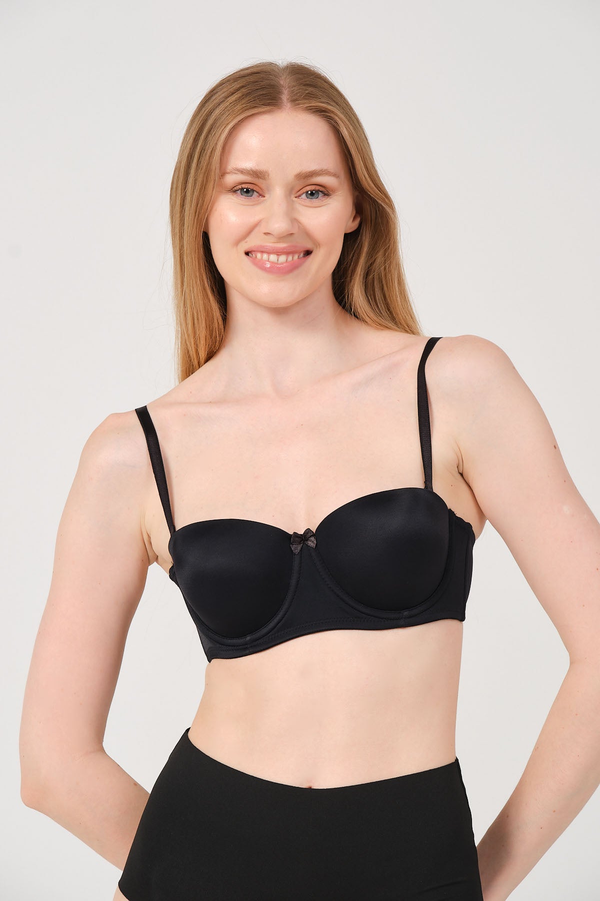 Mellie B Kap Mikro Kumaş Yumuşak Dokulu Balenli Dolgusuz Straplez Sütyen