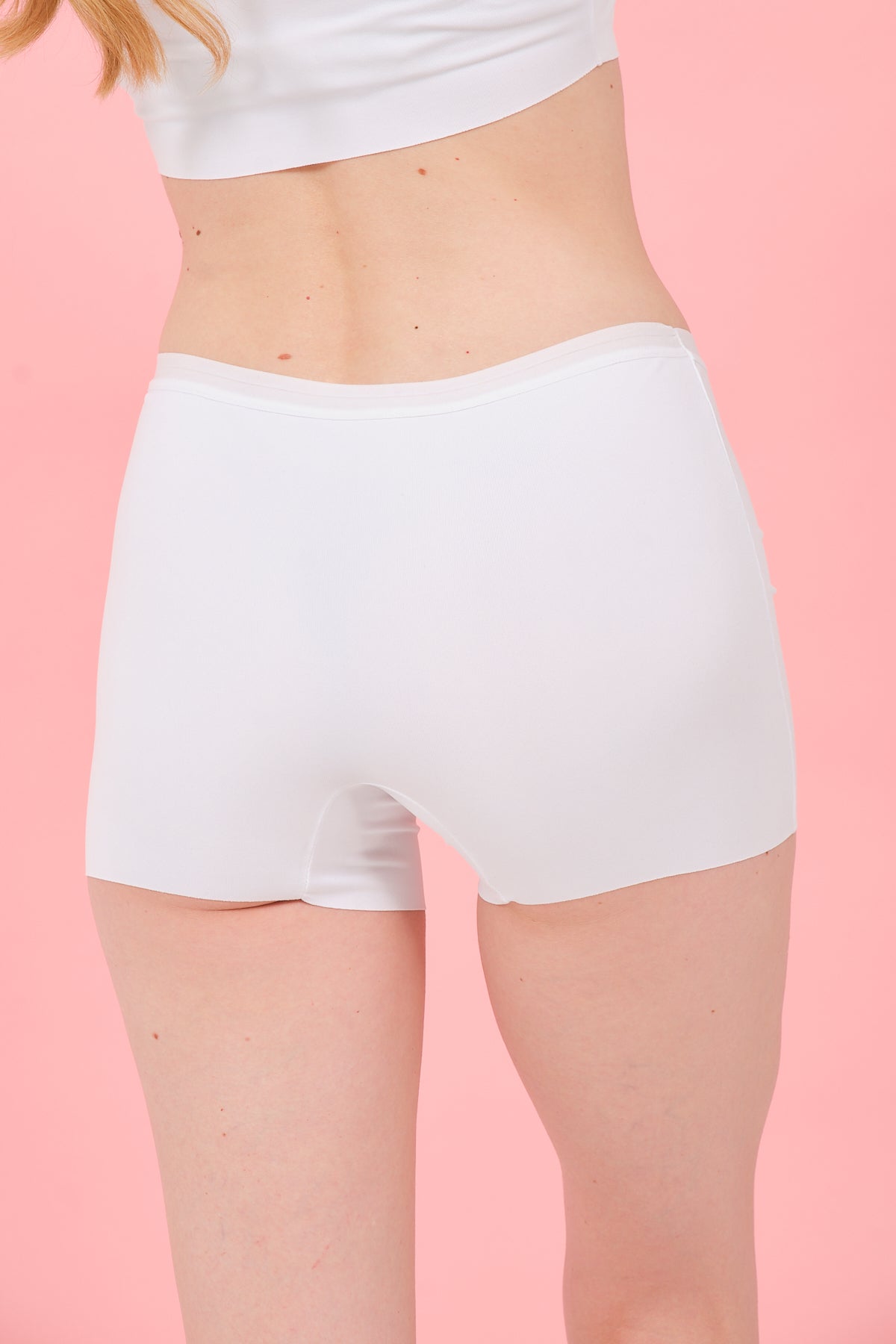 Kadın Basic Lazer Kesim Dikişsiz Boxer Külot