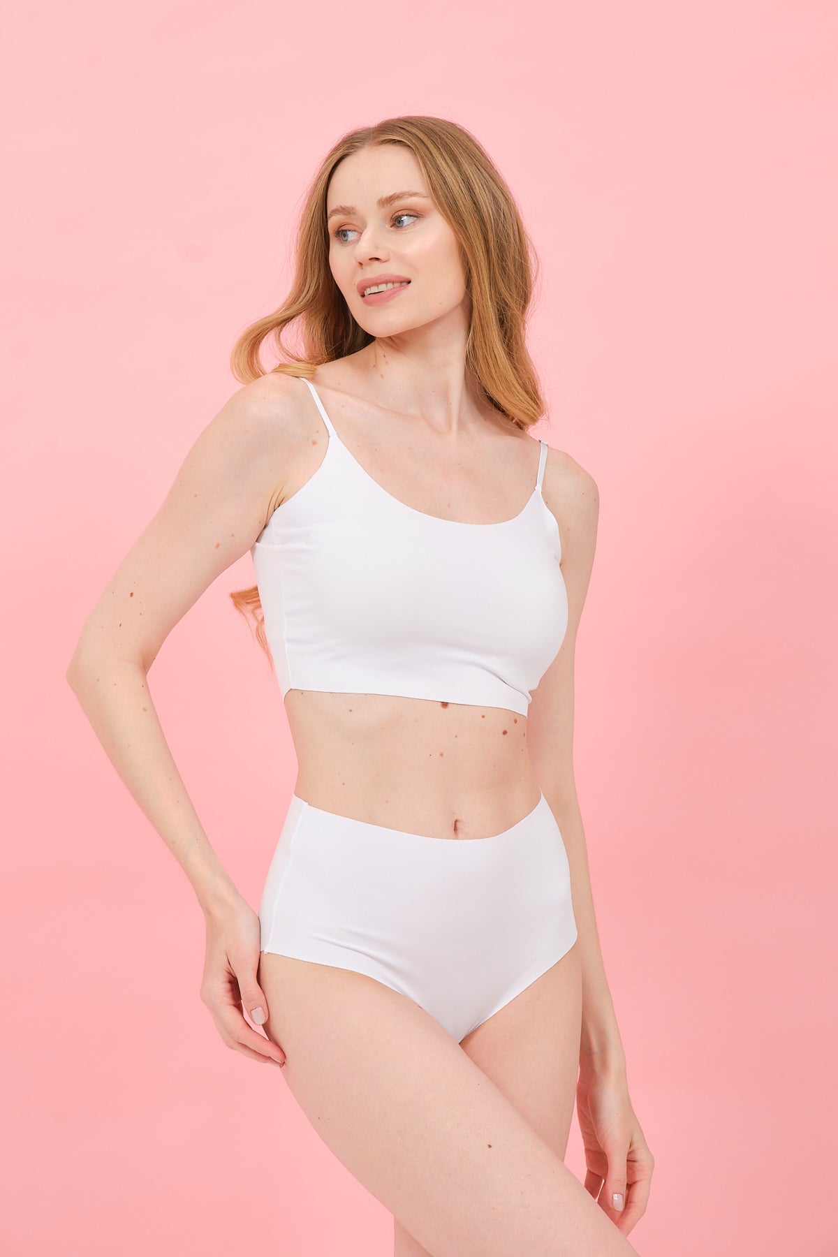 Kadın Yüksek Bel Basic Lazer Kesim Külot