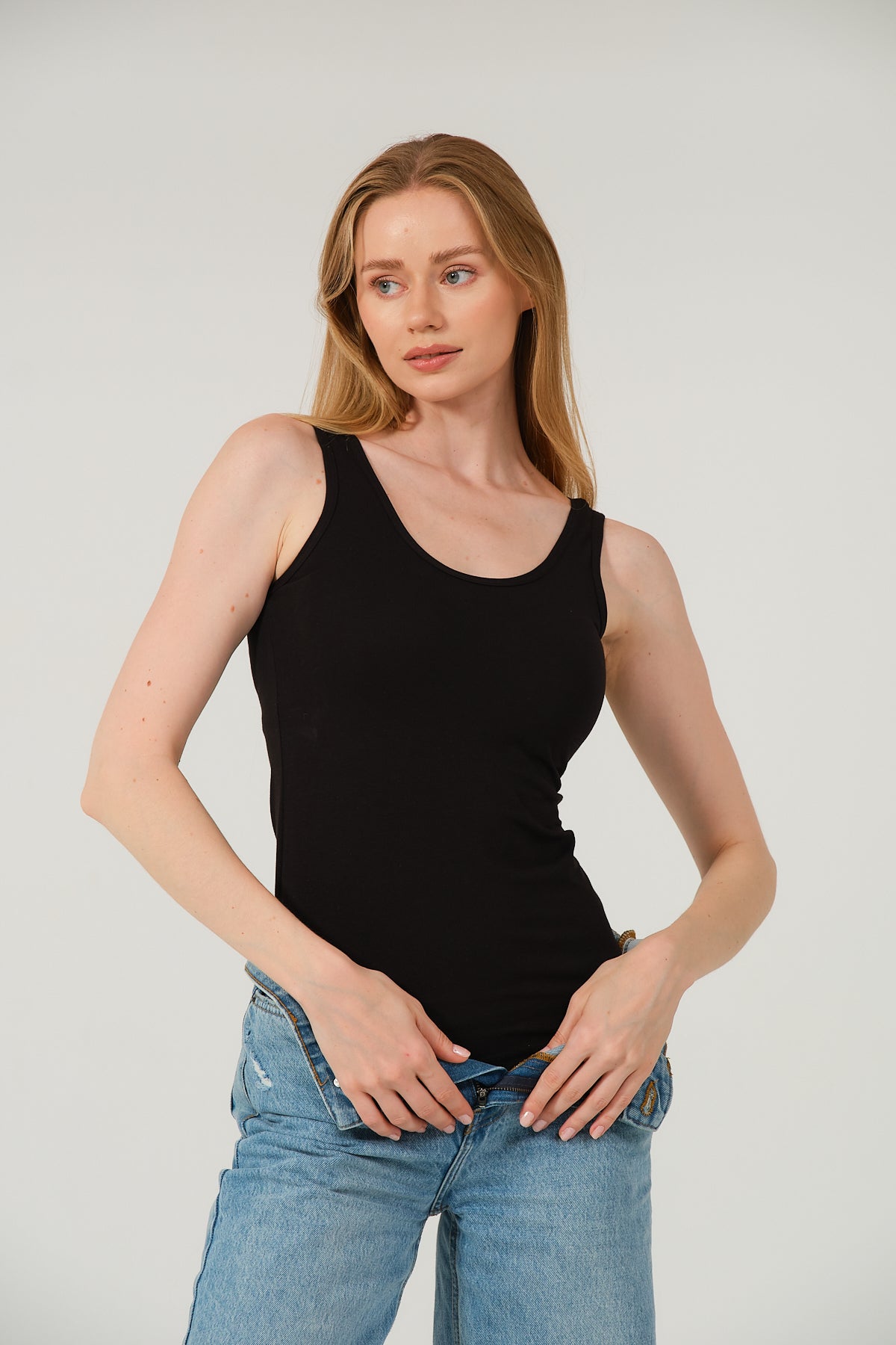 Kalın Askılı Siyah Pamuklu Basic Atlet